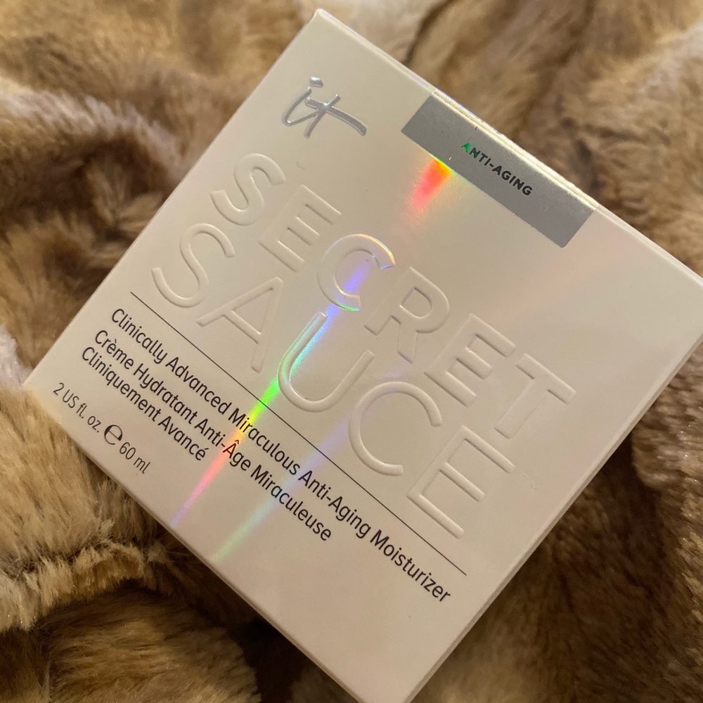 It Cosmetics Secret Sauce